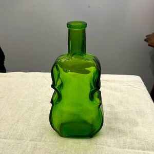 Vintage Wheaton Green Violin Vase